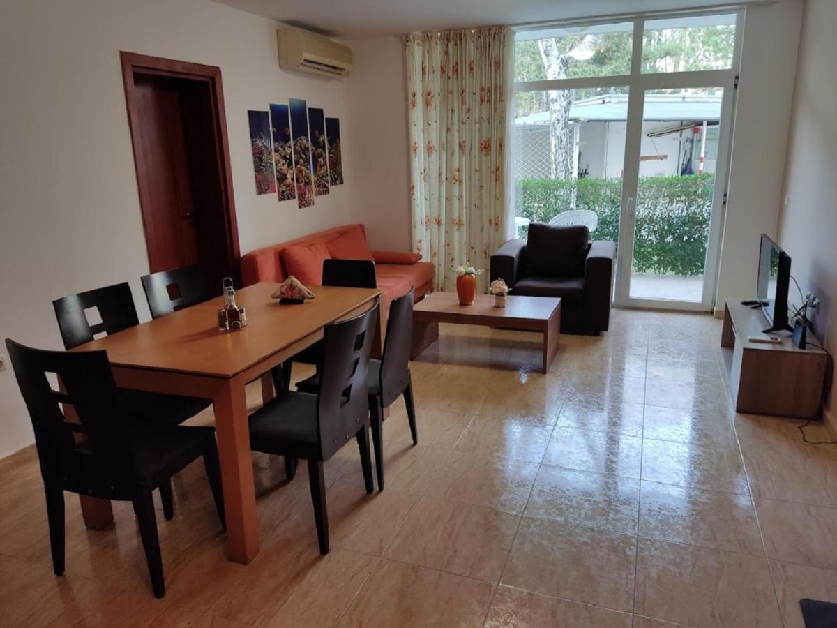Dean'S Cozy 2 Bed Apart At Sunny Beach Resort Kültér fotó