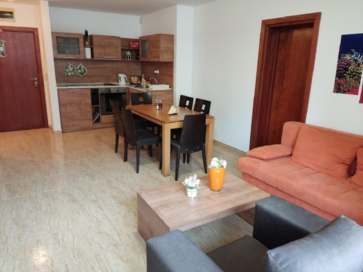 Dean'S Cozy 2 Bed Apart At Sunny Beach Resort Kültér fotó